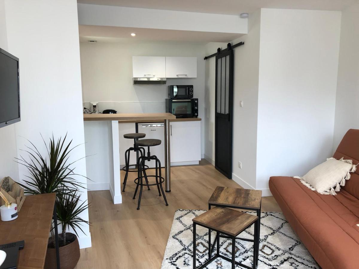 Terra Studio Cosy Et Calme Proche Du Centre Avec Parking Tv Et Wifi Ла-Рошель Екстер'єр фото